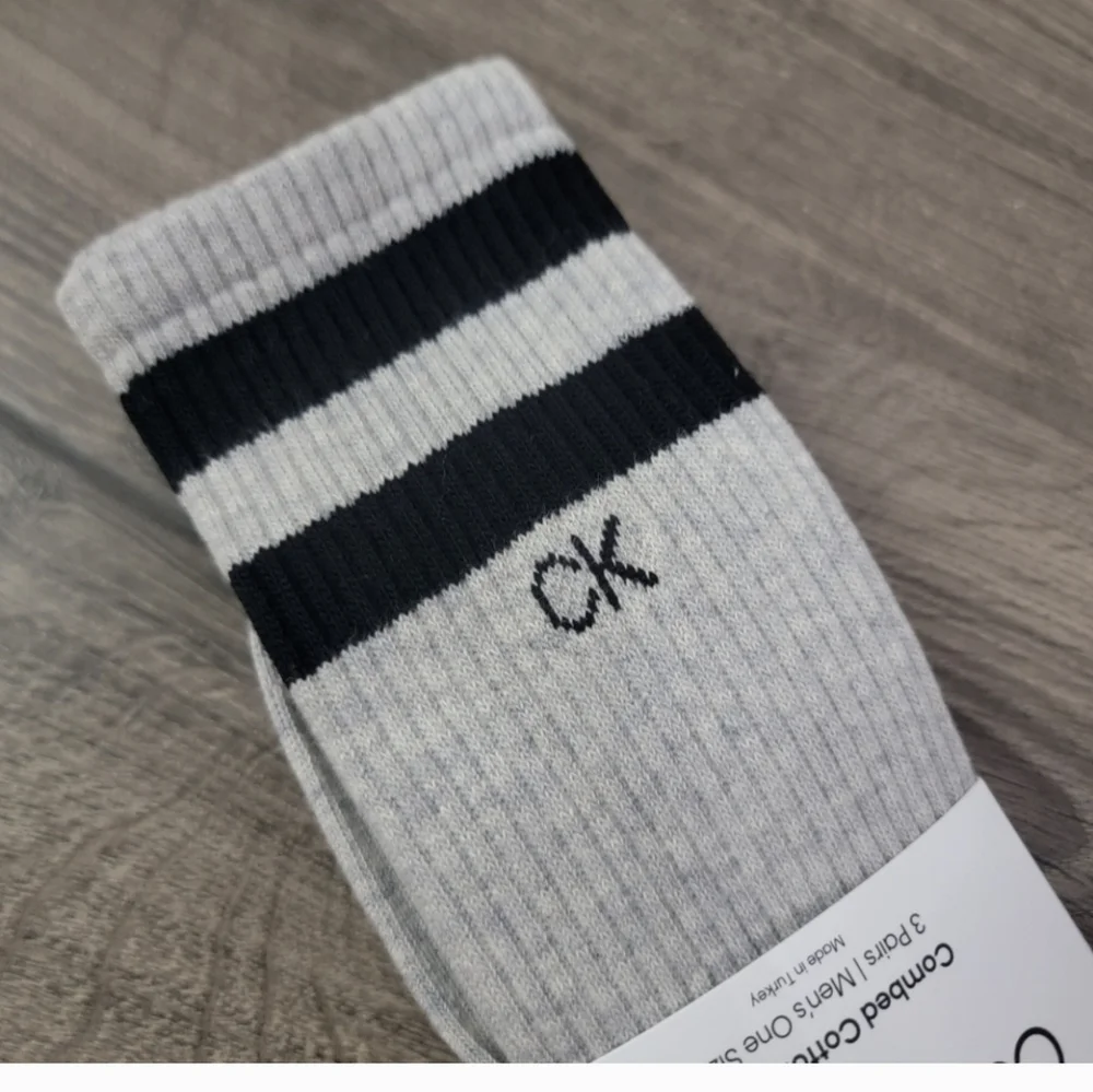 Mens Calvin Klein 3pk striped crew socks NEW